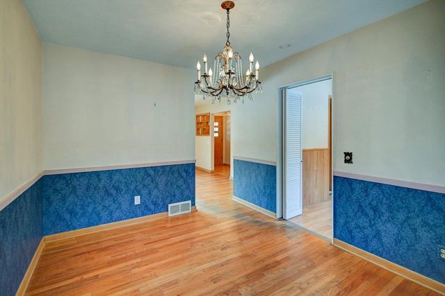 5602 Raymond Road, Madison, WI 53711