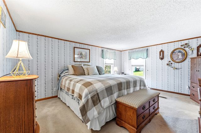 10175 E R Avenue, Scotts, MI 49088
