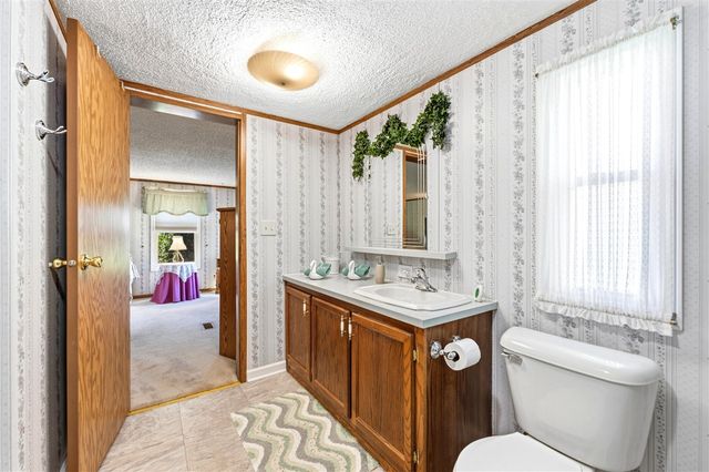 10175 E R Avenue, Scotts, MI 49088