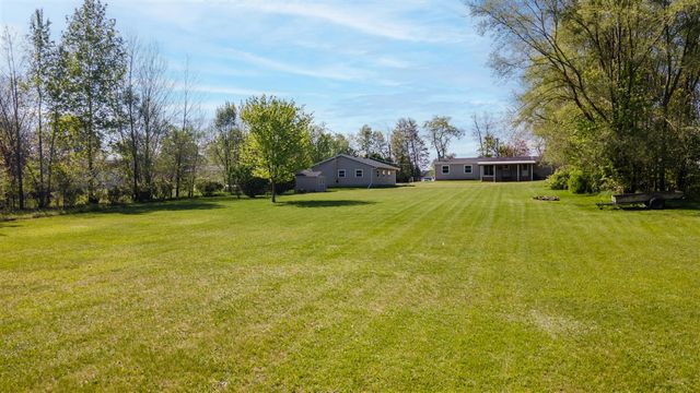 10175 E R Avenue, Scotts, MI 49088