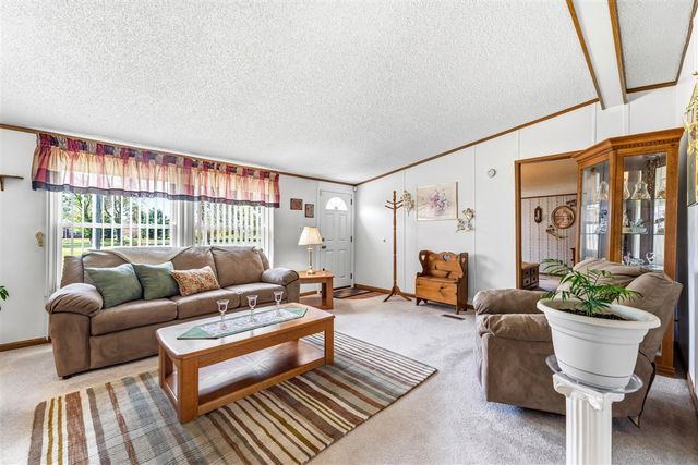 10175 E R Avenue, Scotts, MI 49088