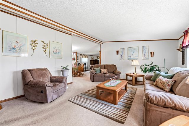 10175 E R Avenue, Scotts, MI 49088
