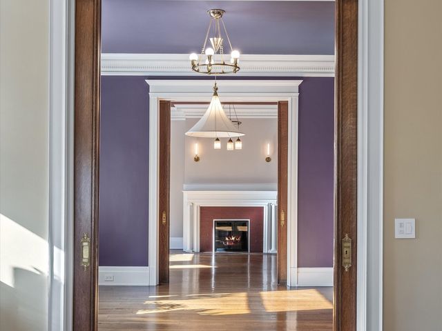 1210 N Astor Street 3A, Chicago, IL 60610