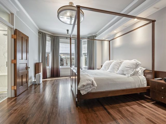 1210 N Astor Street 3A, Chicago, IL 60610