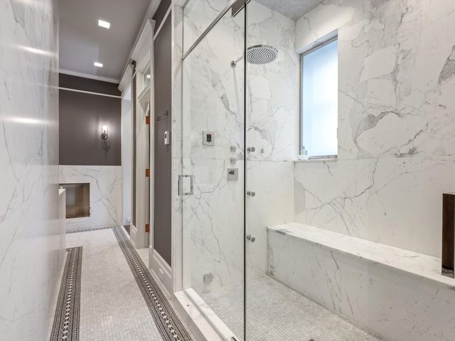 1210 N Astor Street 3A, Chicago, IL 60610