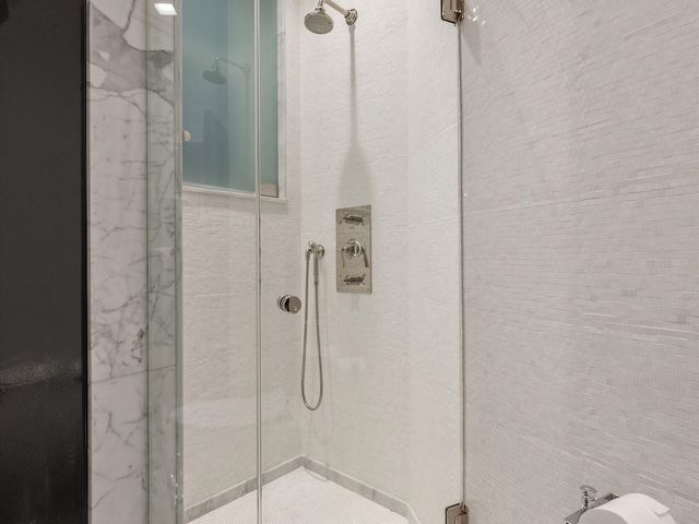 1210 N Astor Street 3A, Chicago, IL 60610