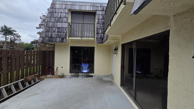 1660 Forest Lakes Circle C, West Palm Beach, FL 33406