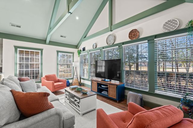 400 Foxtail Dr., Longs, SC 29568