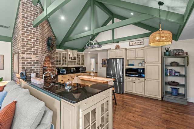 400 Foxtail Dr., Longs, SC 29568