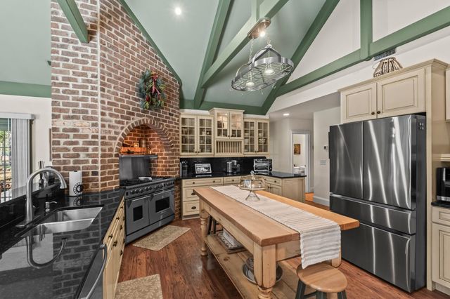 400 Foxtail Dr., Longs, SC 29568