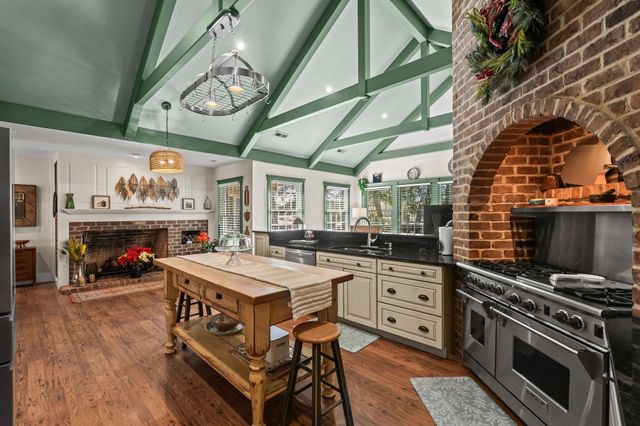 400 Foxtail Dr., Longs, SC 29568