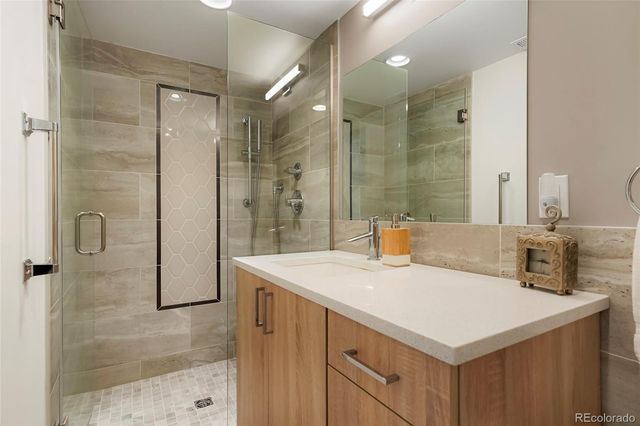 879 Delaware Street, Denver, CO 80204