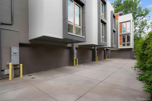879 Delaware Street, Denver, CO 80204