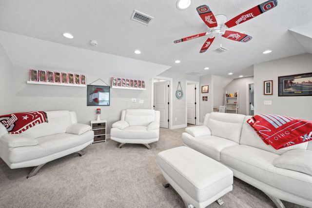 6941 Star Hollow Lane, Delaware, OH 43015