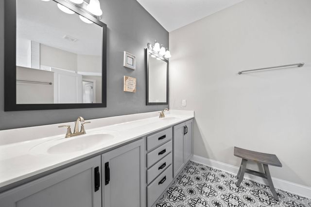 6941 Star Hollow Lane, Delaware, OH 43015