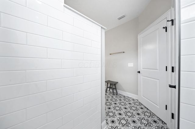 6941 Star Hollow Lane, Delaware, OH 43015