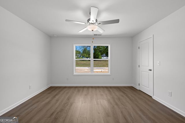 799 Hunnicutt Avenue, Lagrange, GA 30240