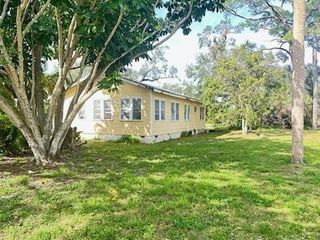 1240 29th Street, Vero Beach, FL 32960