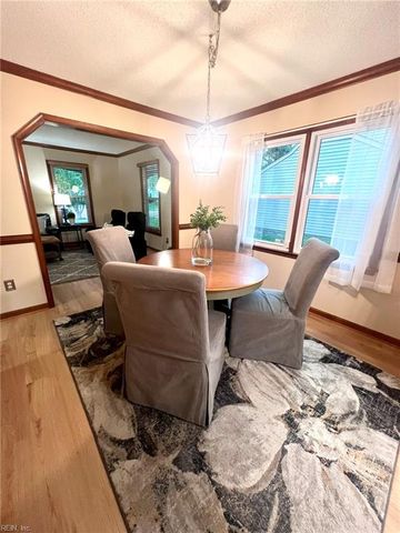 1684 Castlefield RD, Virginia Beach, VA 23456