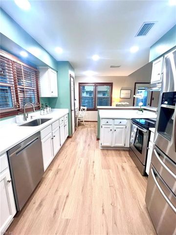 1684 Castlefield RD, Virginia Beach, VA 23456