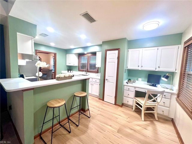 1684 Castlefield RD, Virginia Beach, VA 23456