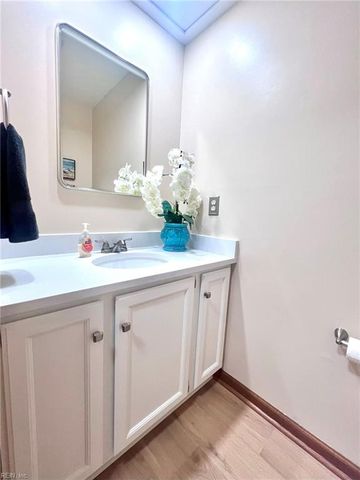 1684 Castlefield RD, Virginia Beach, VA 23456