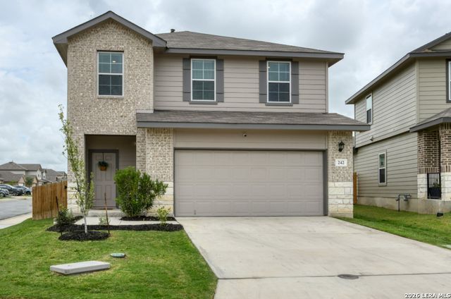 242 Legendary Trail Loop, Floresville, TX 78114