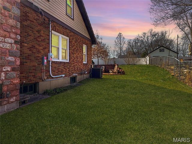 210 E Main Street, Washington, MO 63090