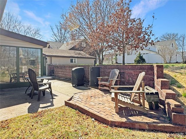 210 E Main Street, Washington, MO 63090