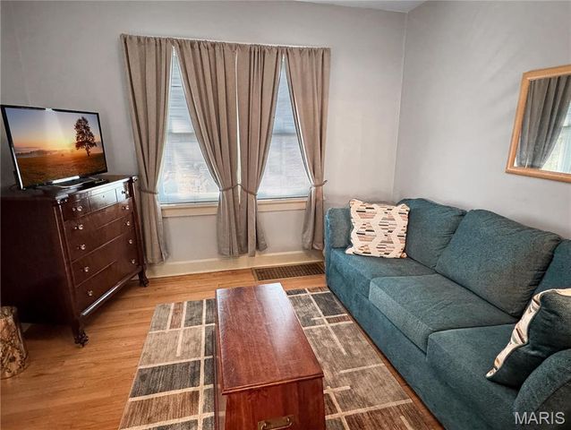 210 E Main Street, Washington, MO 63090