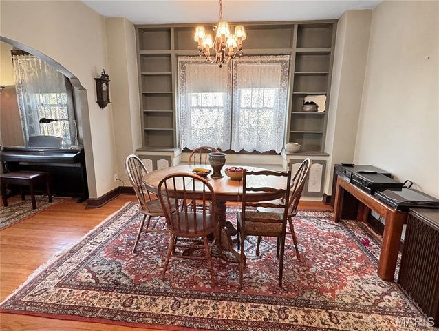210 E Main Street, Washington, MO 63090