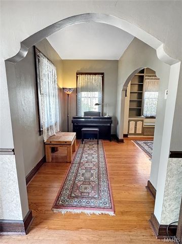 210 E Main Street, Washington, MO 63090