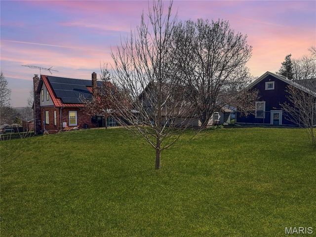 210 E Main Street, Washington, MO 63090