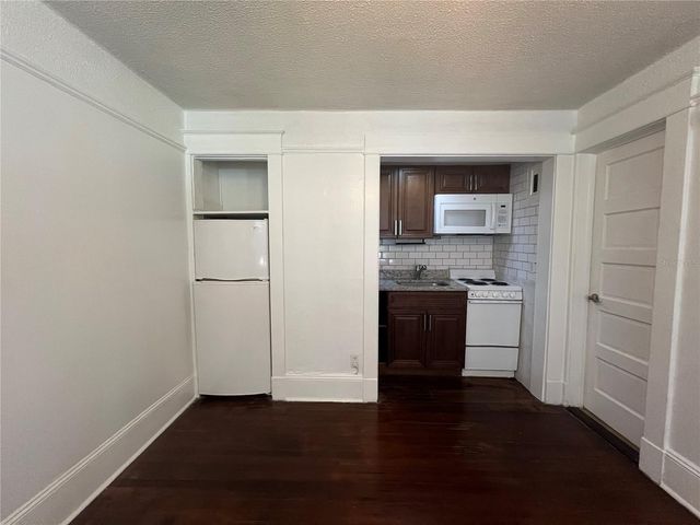510 E JACKSON ST 2, Orlando, FL 32801