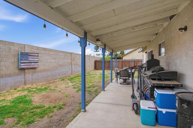 2536 Courtney Ct, Riverbank, CA 95367