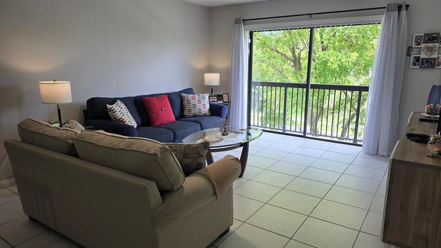 4965 E SABAL PALM Boulevard 403, Tamarac, FL 33319