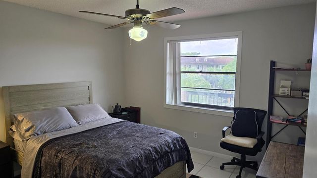 4965 E SABAL PALM Boulevard 403, Tamarac, FL 33319