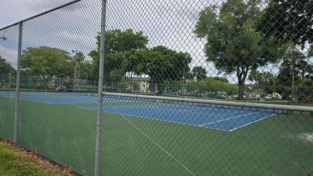 4965 E SABAL PALM Boulevard 403, Tamarac, FL 33319