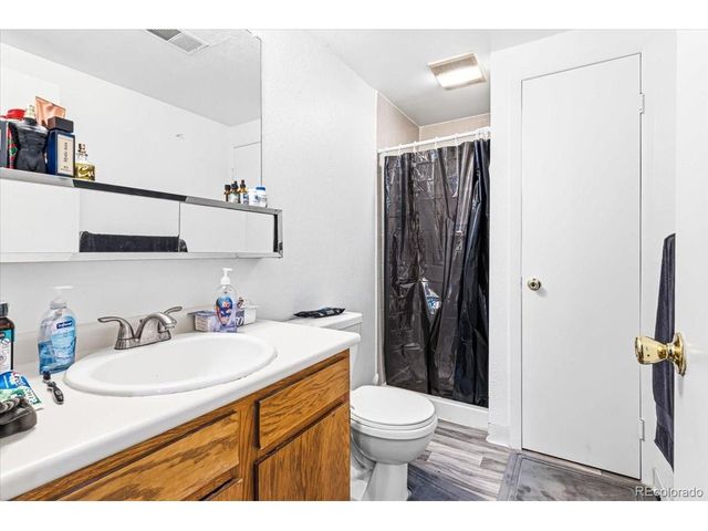 985 S Yukon St, Lakewood, CO 80226
