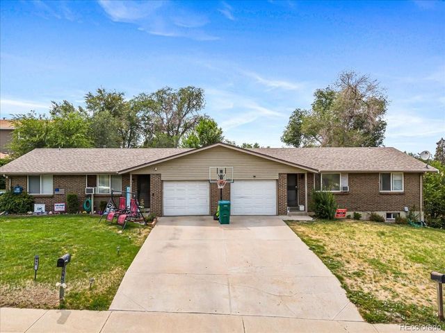 985 S Yukon St, Lakewood, CO 80226