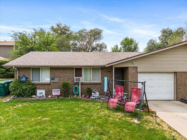 985 S Yukon St, Lakewood, CO 80226