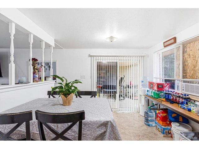985 S Yukon St, Lakewood, CO 80226