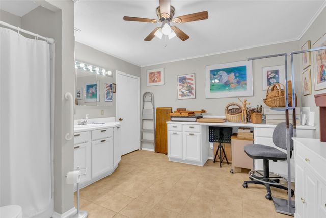 121 Falcon Lane, Hillsboro, TX 76645