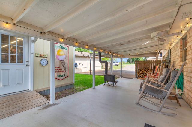 121 Falcon Lane, Hillsboro, TX 76645