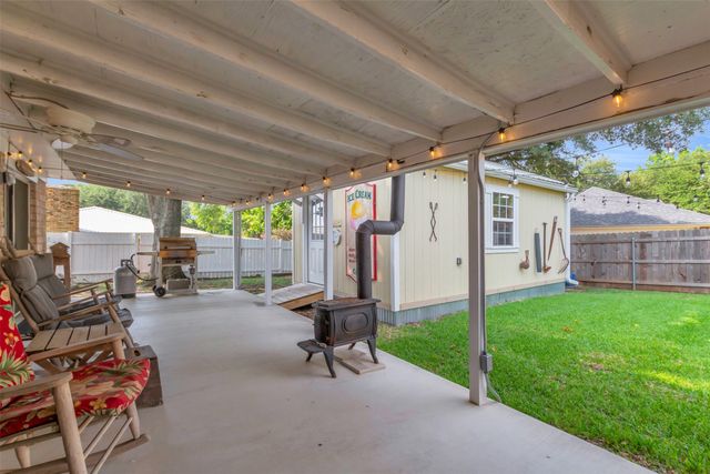 121 Falcon Lane, Hillsboro, TX 76645