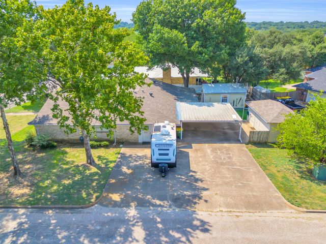 121 Falcon Lane, Hillsboro, TX 76645