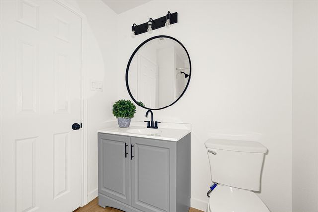 1722 Hidden Valley, Houston, TX 77088