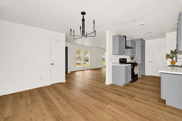 1722 Hidden Valley, Houston, TX 77088