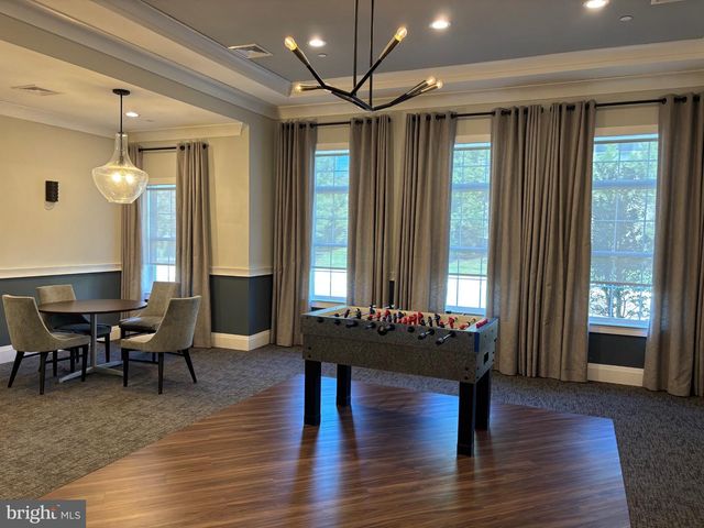 5323 PALOMINO CT, Cherry Hill, NJ 08002