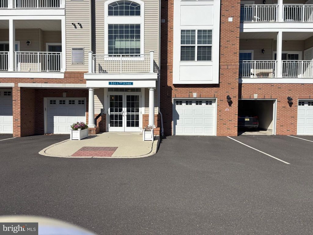 5323 PALOMINO CT, Cherry Hill, NJ 08002
